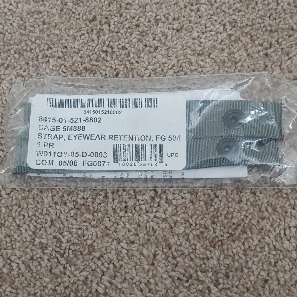 Eyewear retention strap